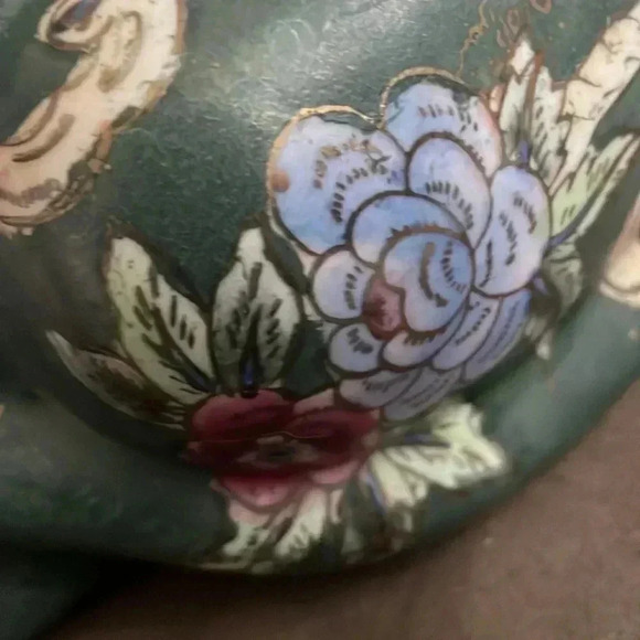 Chinese satsuma sleeping cat figure enamel floral porcelain - Picture 4 of 7